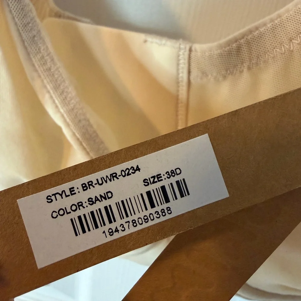 NWT SKIMS Underwire Balconette Bra – Sand – 38D - Picture 6 of 7